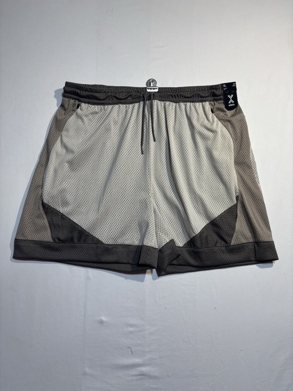 Xersion Mesh Athletic Shorts Men’s XL 5” Inseam Drawstring NWT